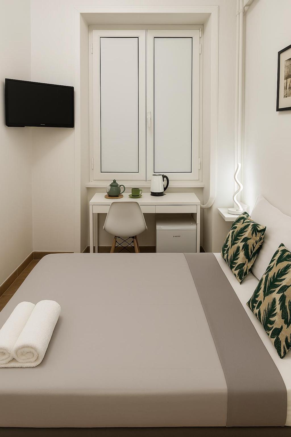 Colosseo Rooms B&B Рим Екстер'єр фото